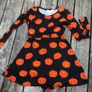 Girls pumpkin dress 🎃